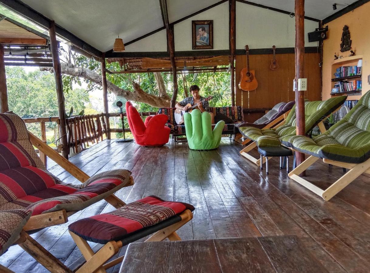 Tree House Bungalows タオ島 エクステリア 写真