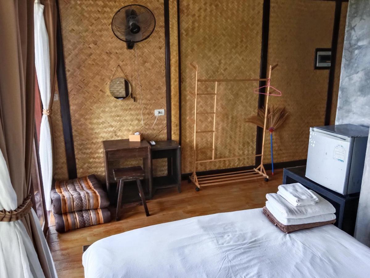 Tree House Bungalows タオ島 エクステリア 写真
